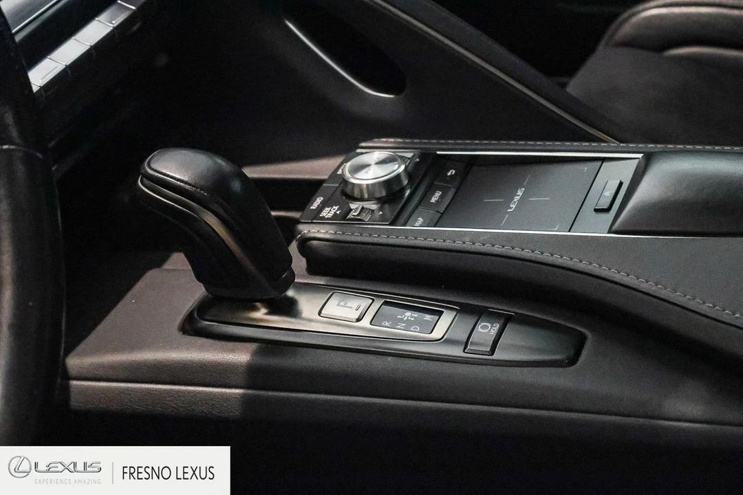 2018 Lexus LC - Image 12 of 12