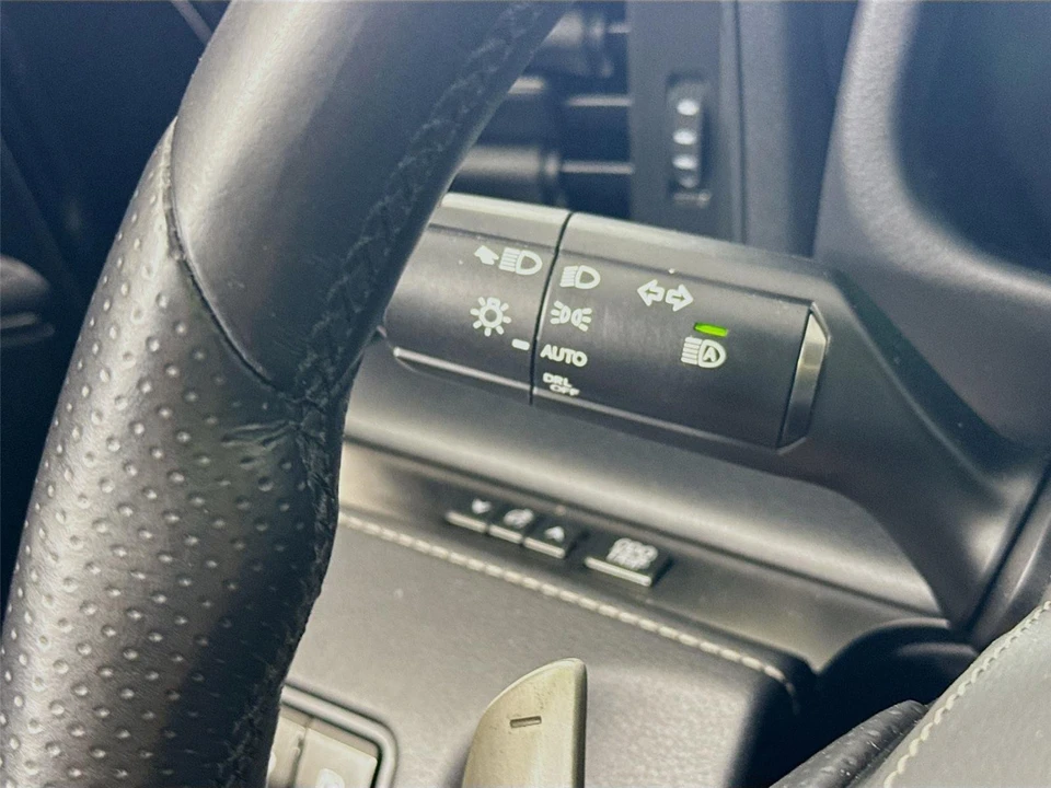 2018 Lexus LC - Image 4 of 20