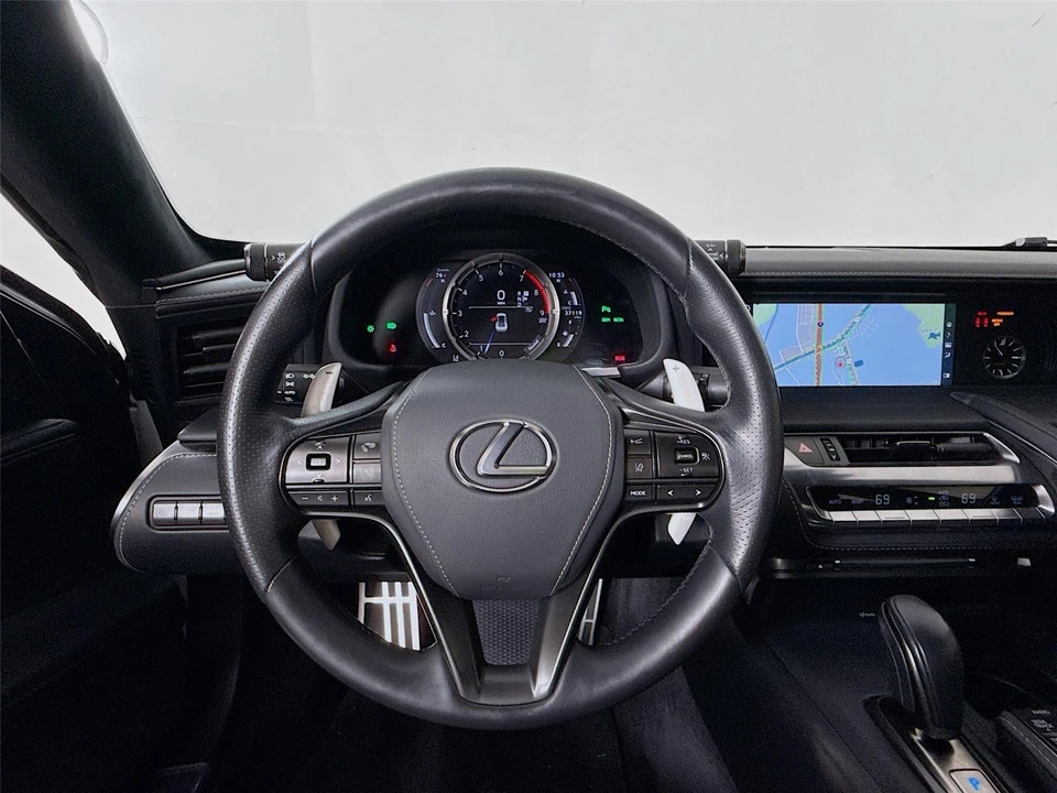 2018 Lexus LC - Image 7 of 20