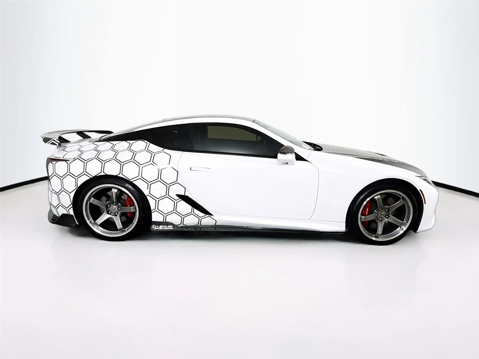 2018 Lexus LC - Image 15 of 20