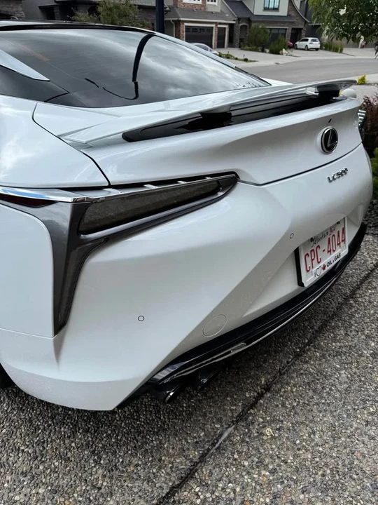 2018 Lexus LC - Image 5 of 10