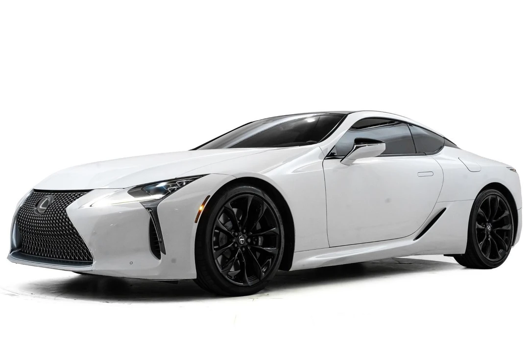 2018 Lexus LC - Image 10 of 31