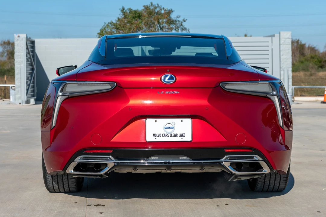 2018 Lexus LC - Image 10 of 31