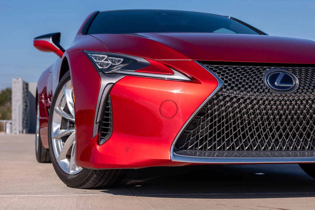 2018 Lexus LC - Image 31 of 31