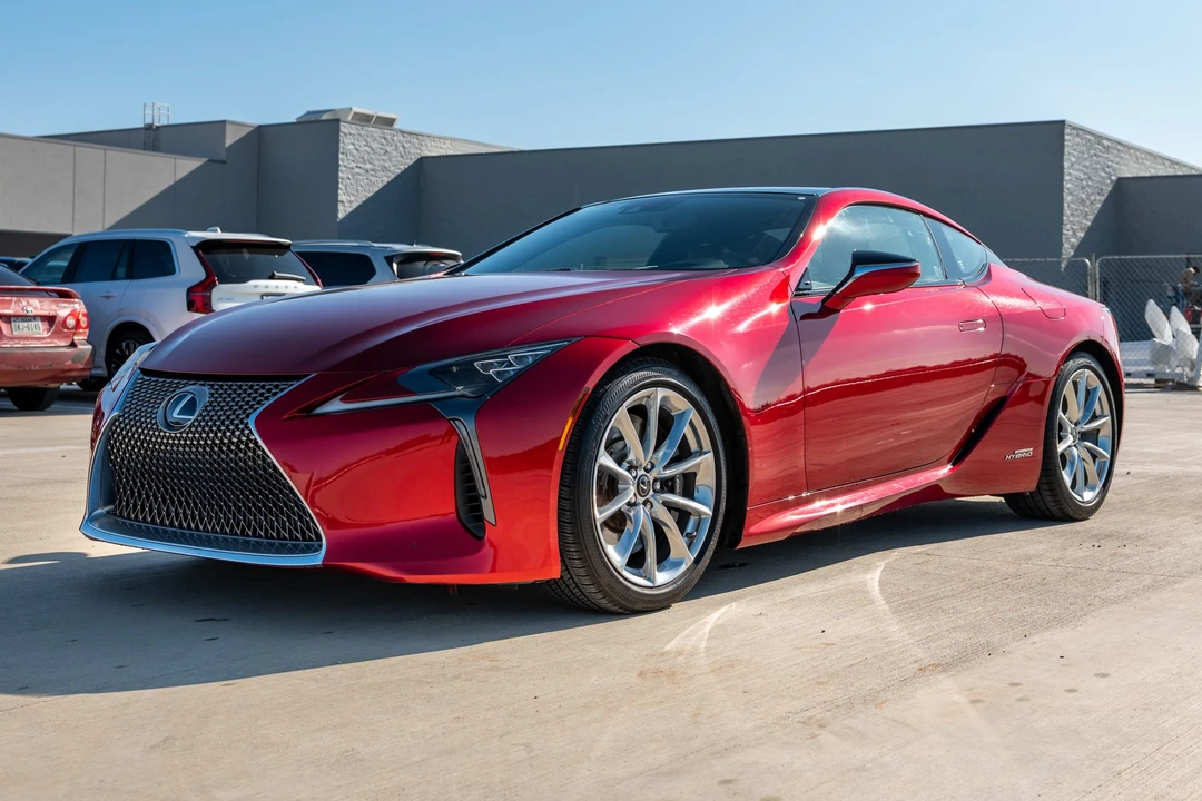 2018 Lexus LC - Image 3 of 31