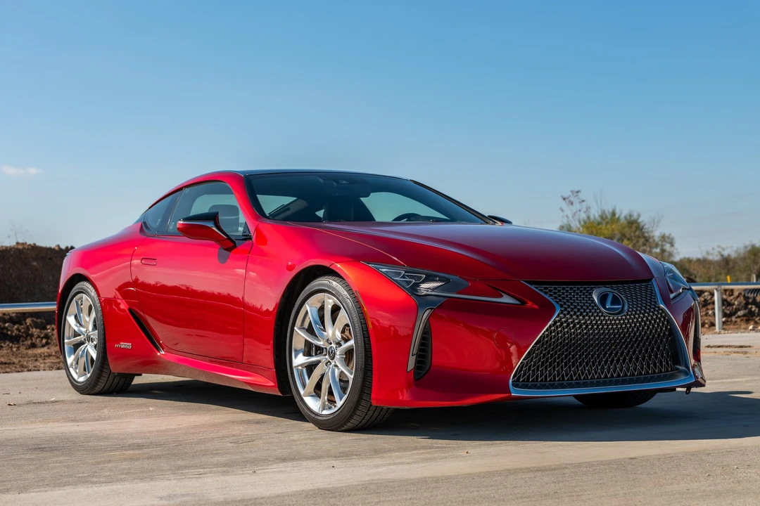 2018 Lexus LC - Image 7 of 31