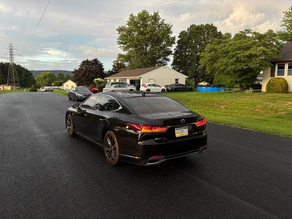 2018 Lexus LS 5th Gen - Image 3 of 20