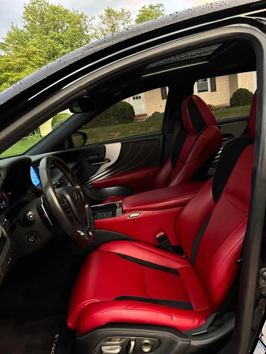 2018 Lexus LS 5th Gen - Image 10 of 20