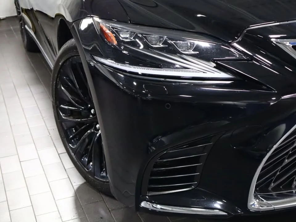 2018 Lexus LS 5th Gen - Image 5 of 20