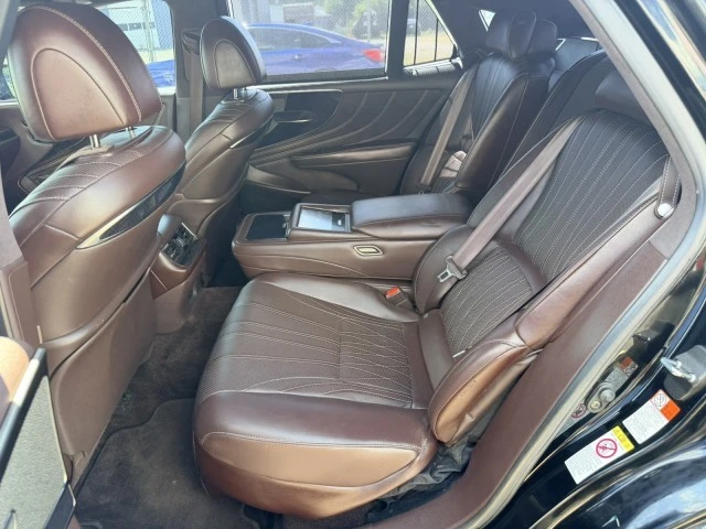 2018 Lexus LS 5th Gen - Image 11 of 20