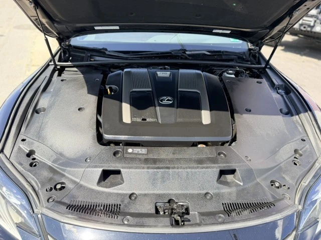 2018 Lexus LS 5th Gen - Image 19 of 20