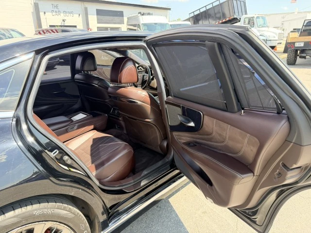 2018 Lexus LS 5th Gen - Image 16 of 20
