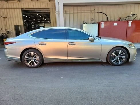 2018 Lexus LS 5th Gen - Image 4 of 6