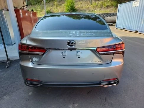 2018 Lexus LS 5th Gen - Image 6 of 6