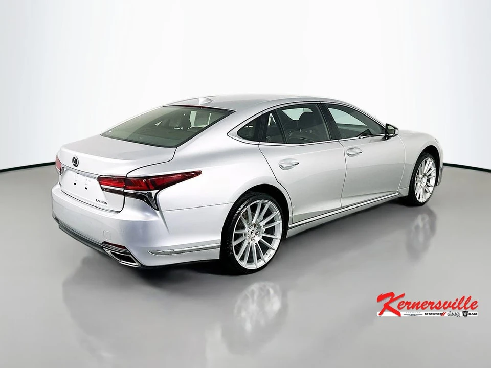 2018 Lexus LS 5th Gen - Image 7 of 24