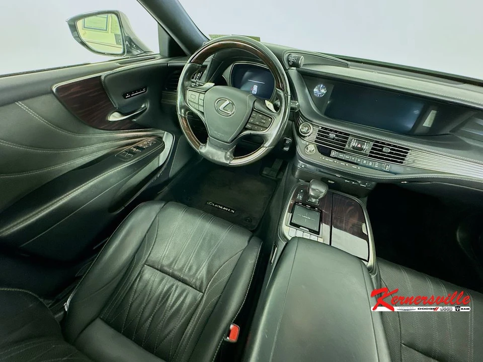 2018 Lexus LS 5th Gen - Image 9 of 24