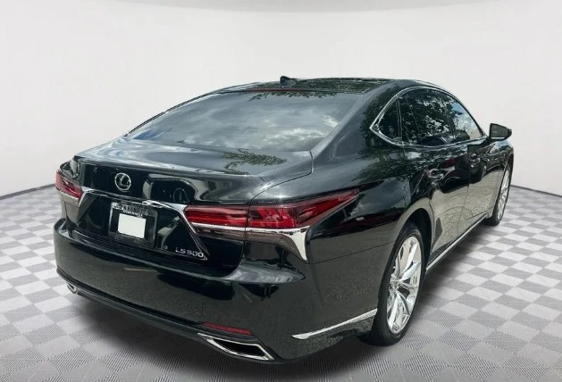 2018 Lexus LS 5th Gen - Image 5 of 12