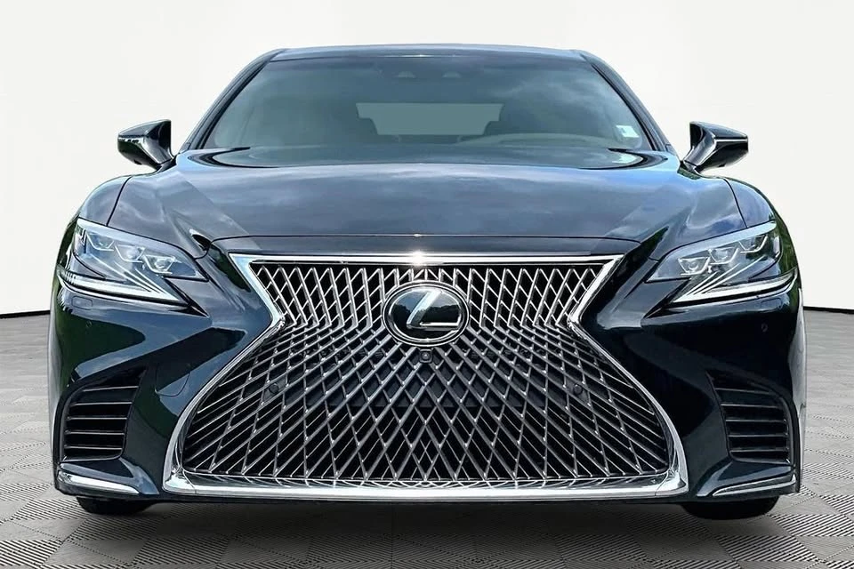 2018 Lexus LS 5th Gen - Image 3 of 20
