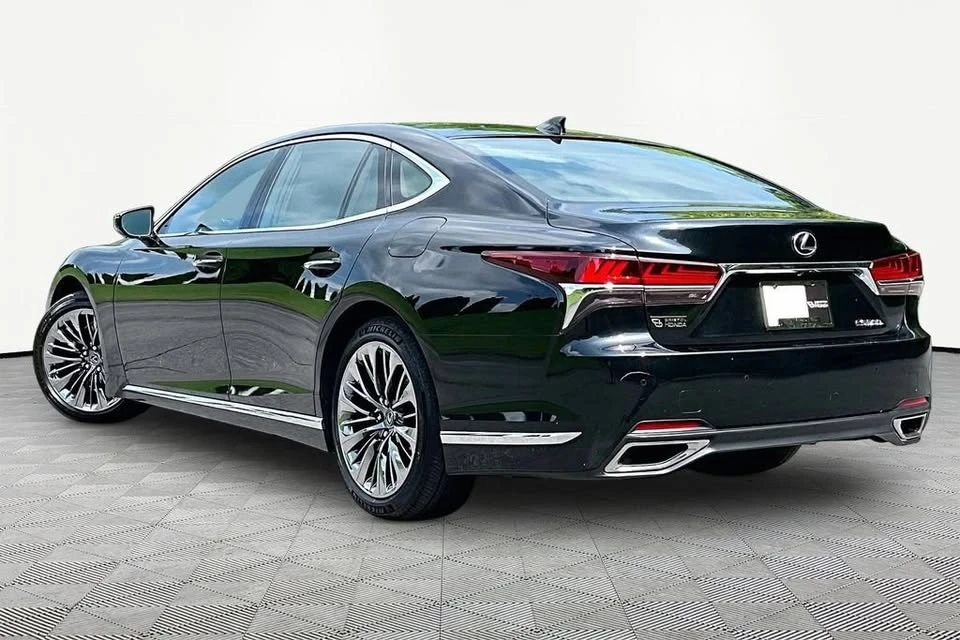 2018 Lexus LS 5th Gen - Image 2 of 20