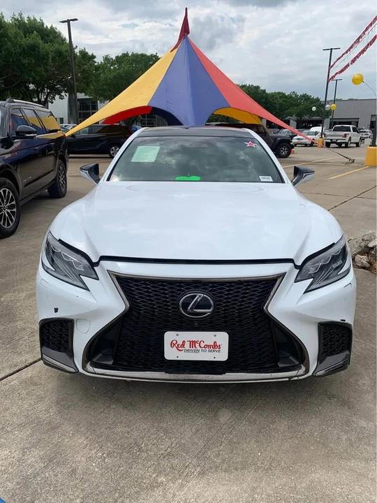 2018 Lexus LS 5th Gen - Image 2 of 7