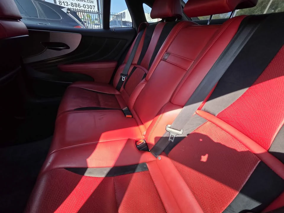 2018 Lexus LS 5th Gen - Image 14 of 18