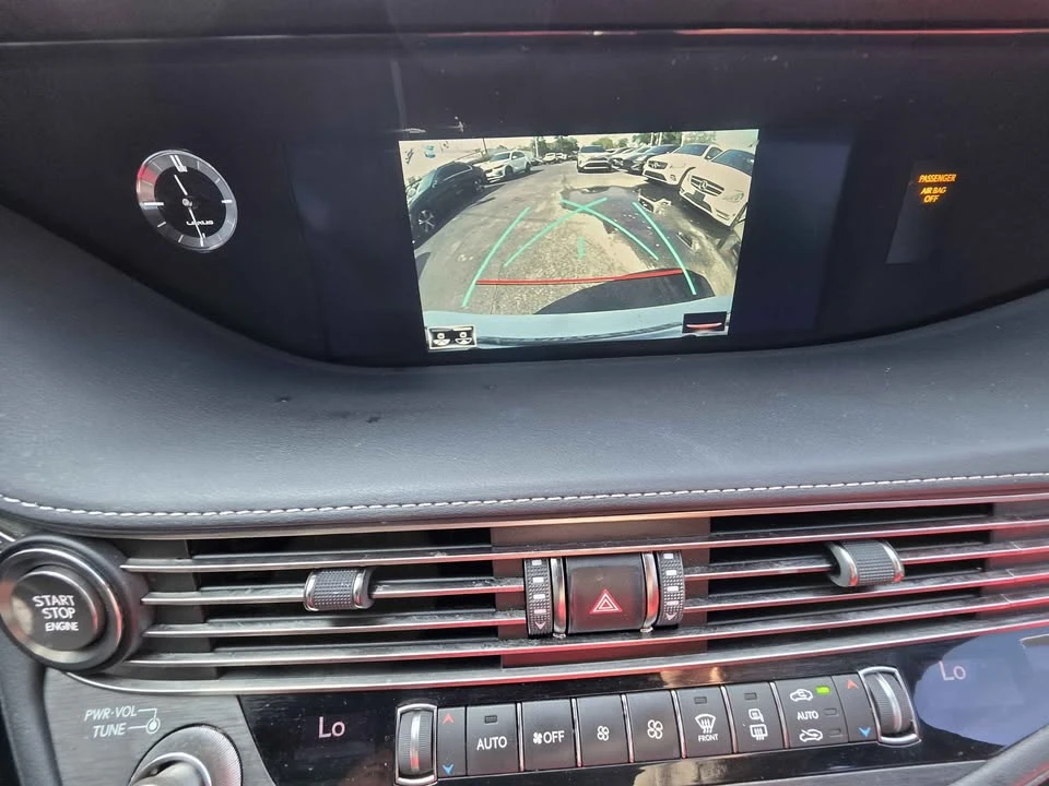 2018 Lexus LS 5th Gen - Image 19 of 19