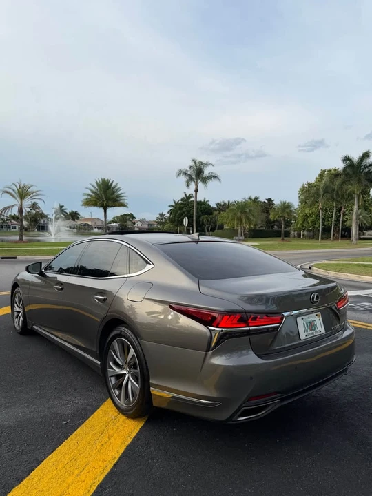 2018 Lexus LS 5th Gen - Image 20 of 20