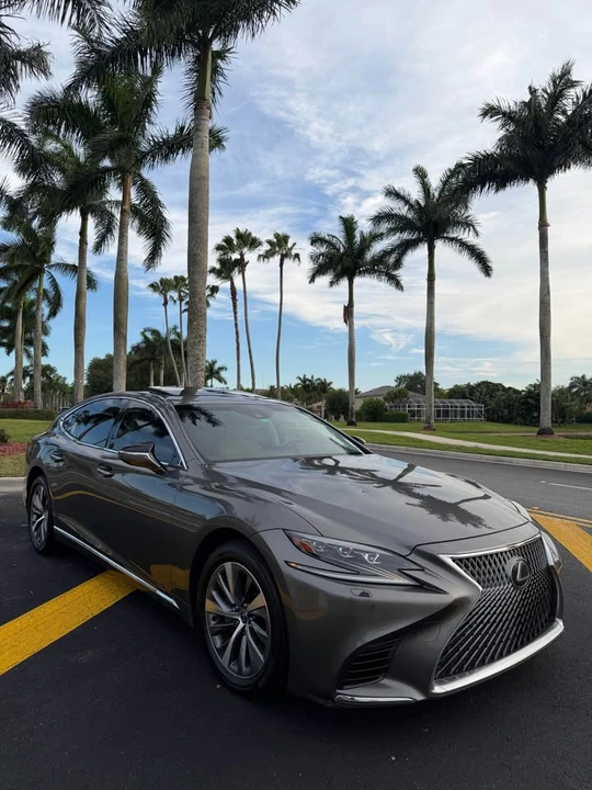 2018 Lexus LS 5th Gen - Image 2 of 20