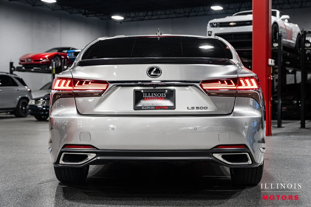 2018 Lexus LS 5th Gen - Image 4 of 21