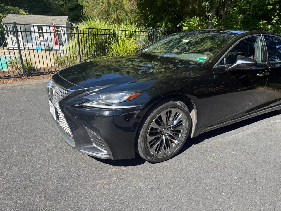 2018 Lexus LS 5th Gen - Image 2 of 31