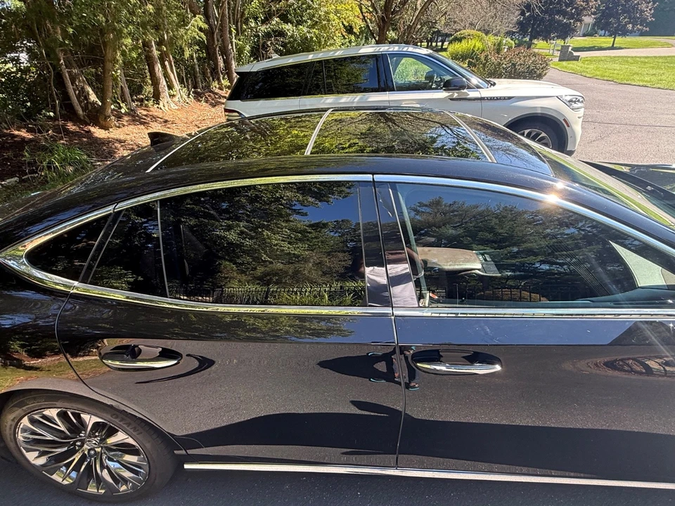 2018 Lexus LS 5th Gen - Image 12 of 31