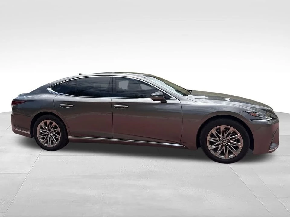 2018 Lexus LS 5th Gen - Image 10 of 19