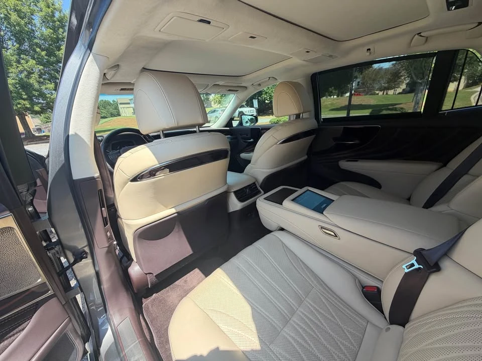 2018 Lexus LS 5th Gen - Image 4 of 20