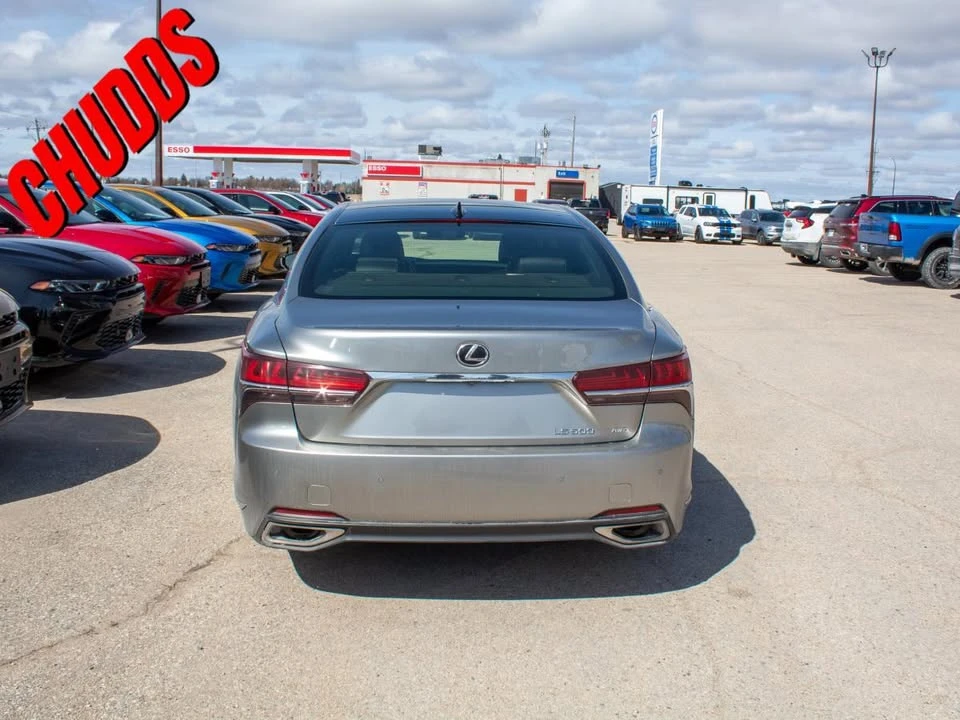 2018 Lexus LS 5th Gen - Image 5 of 10