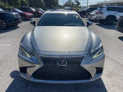 2018 Lexus LS 5th Gen - Image 6 of 10