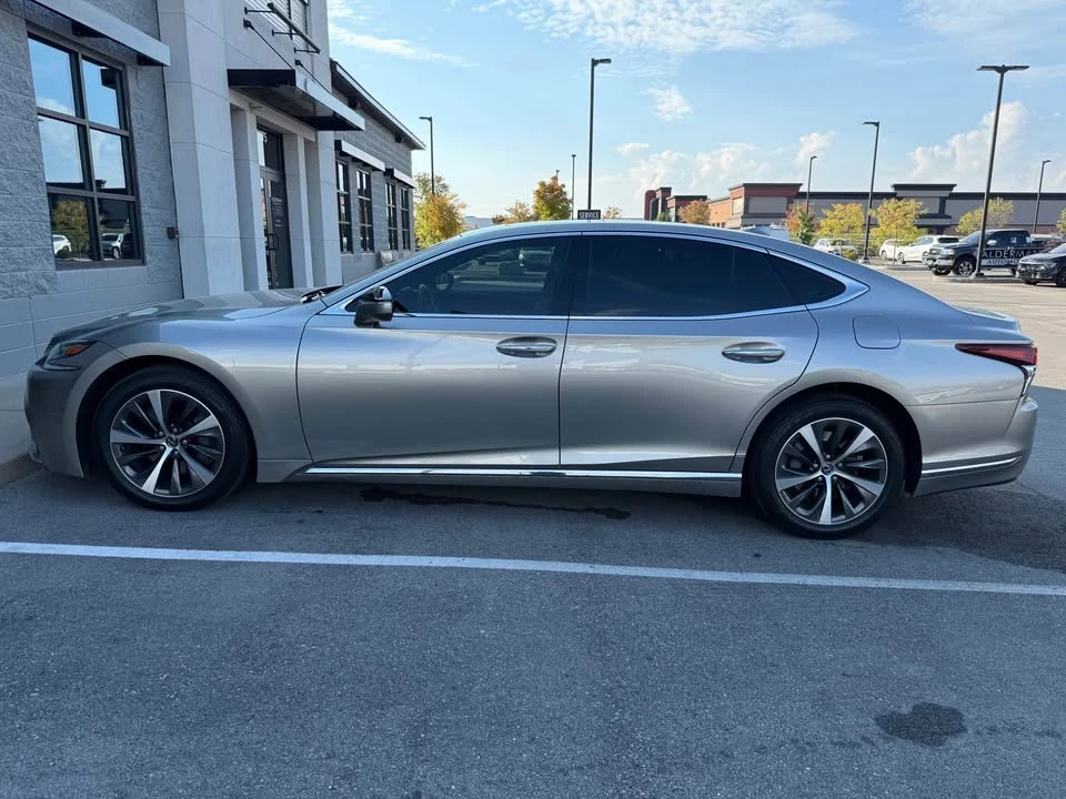 2018 Lexus LS 5th Gen - Image 4 of 15