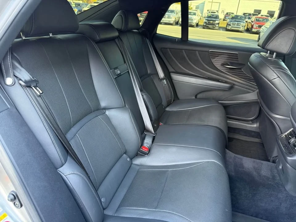 2018 Lexus LS 5th Gen - Image 9 of 15