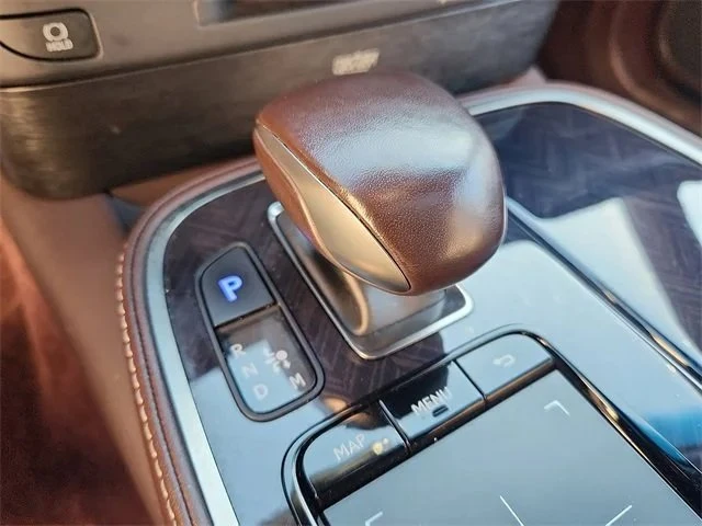 2018 Lexus LS 5th Gen - Image 13 of 18