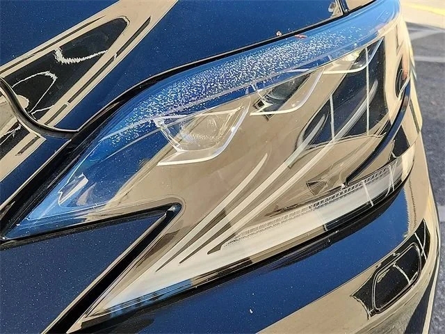 2018 Lexus LS 5th Gen - Image 7 of 18