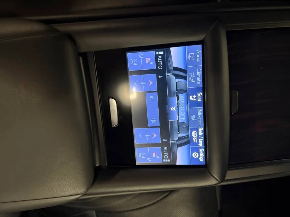2018 Lexus LS 5th Gen - Image 6 of 11