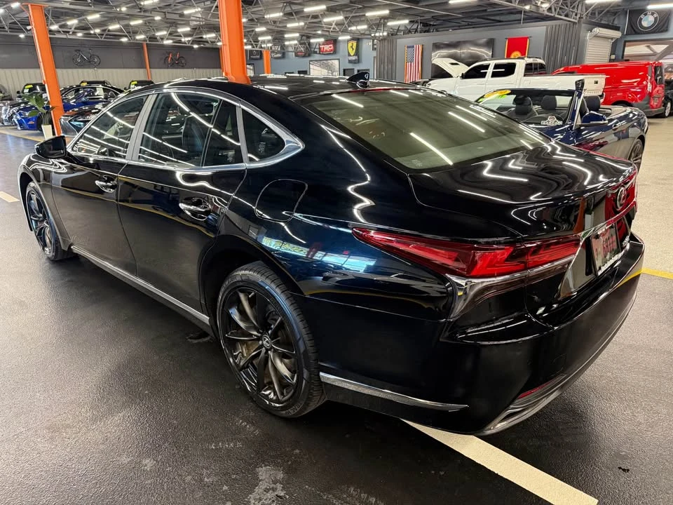 2018 Lexus LS 5th Gen - Image 4 of 11