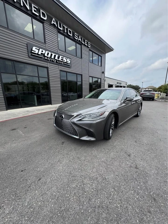 2018 Lexus LS 5th Gen - Image 3 of 11