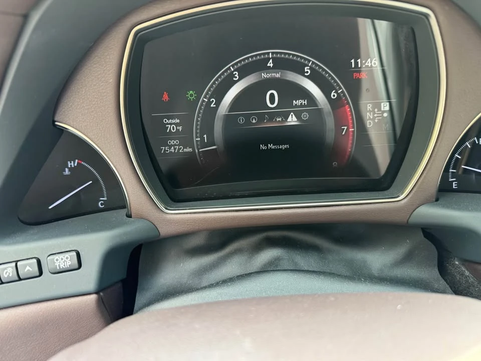 2018 Lexus LS 5th Gen - Image 15 of 20