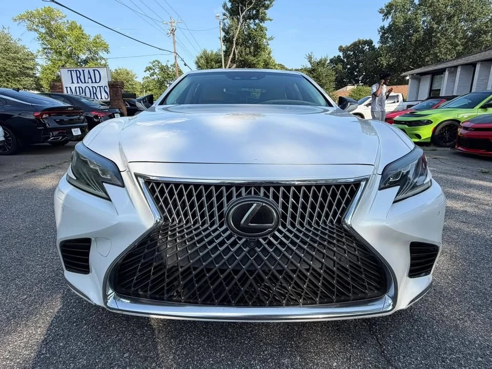2018 Lexus LS 5th Gen - Image 2 of 20
