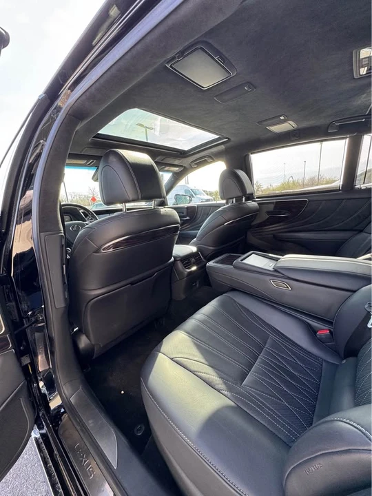 2018 Lexus LS 5th Gen - Image 6 of 16