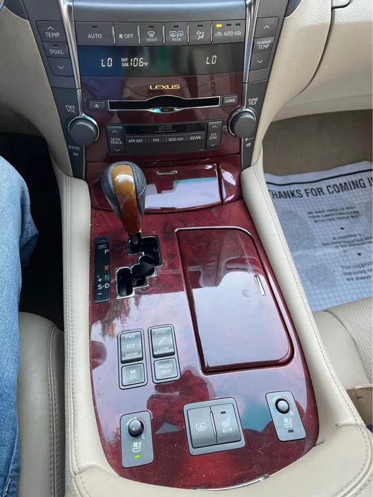 2018 Lexus LS 5th Gen - Image 8 of 15