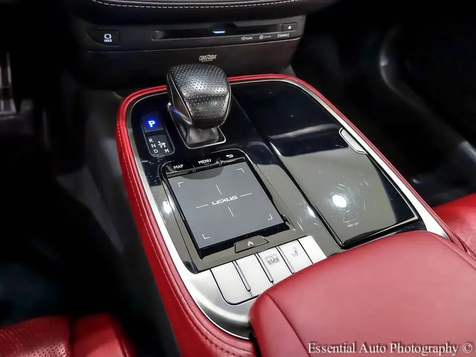 2018 Lexus LS 5th Gen - Image 6 of 8