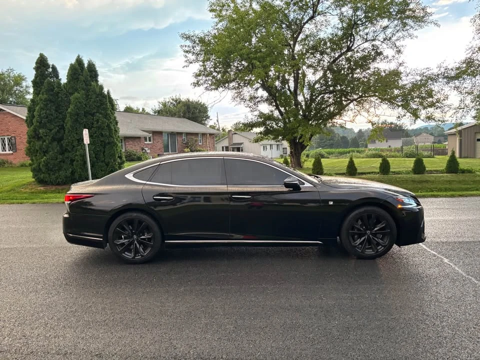 2018 Lexus LS 5th Gen - Image 2 of 20