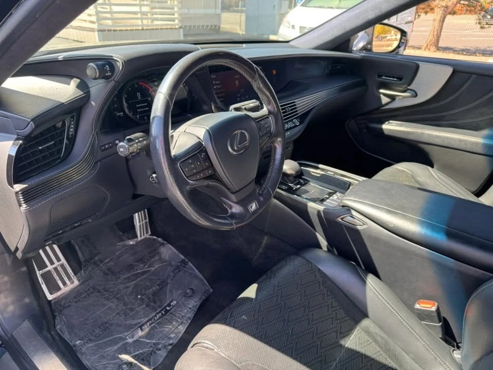 2018 Lexus LS 5th Gen - Image 12 of 20