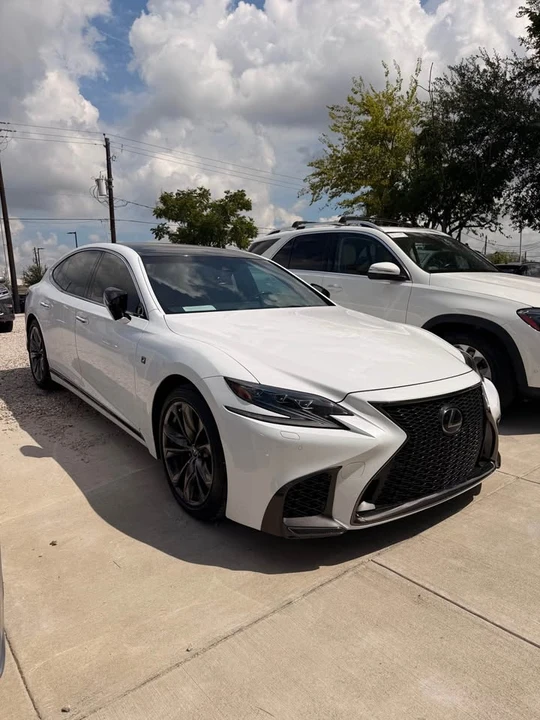 2018 Lexus LS 5th Gen - Image 8 of 8